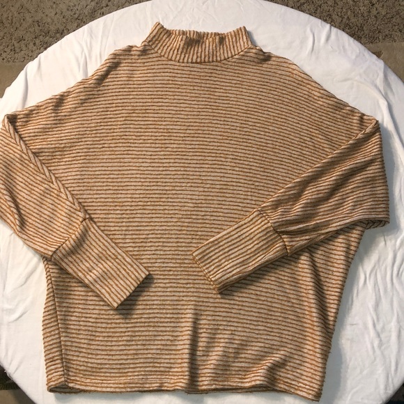 Urban Outfitters Sweaters - Urban outfitters fuzzy Super soft mock turtleneck sweater